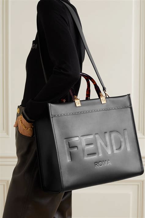 fendi borse outlet on line|fendi handbags outlet 80 off.